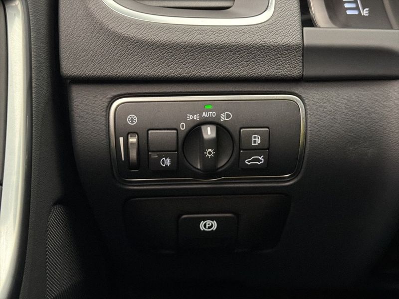 Volvo V60 bild 33