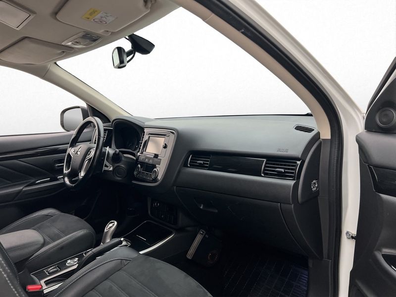 Mitsubishi Outlander bild 26