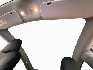 Tesla Model Y bild 16