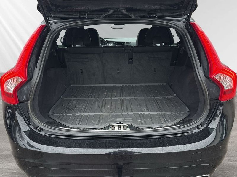 Volvo V60 bild 8