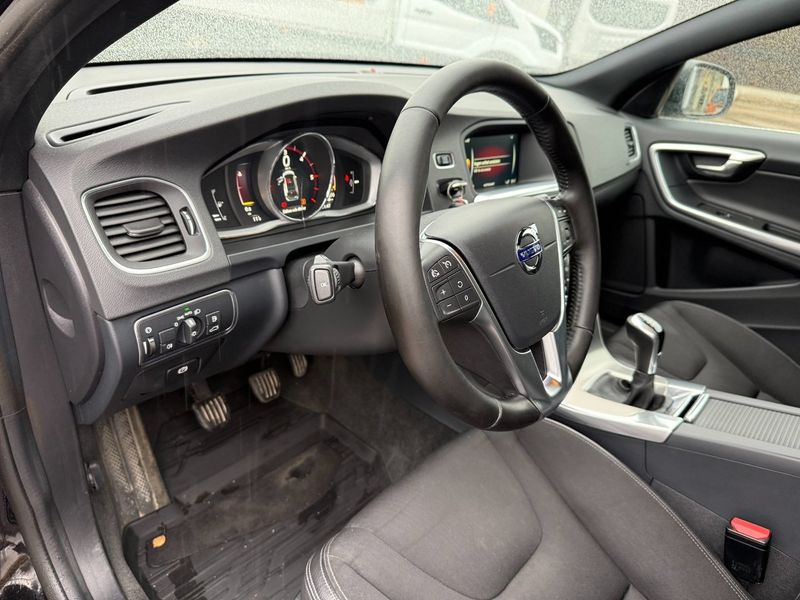 Volvo V60 bild 19
