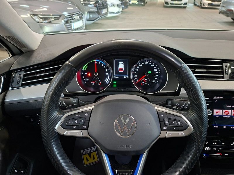 Volkswagen Passat bild 19