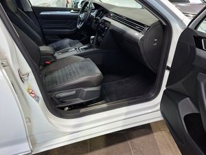 Volkswagen Passat bild 6