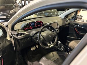 Peugeot 2008 bild 5