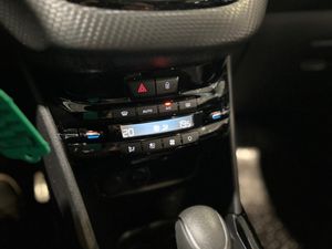 Peugeot 2008 bild 13