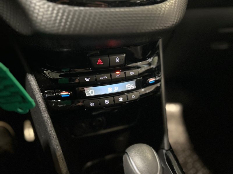 Peugeot 2008 bild 13