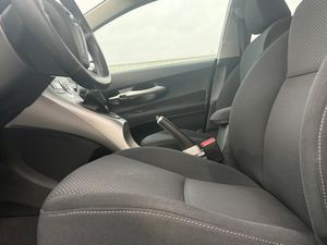 Toyota Auris bild 11