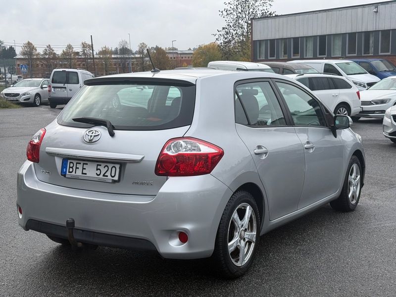 Toyota Auris bild 6