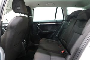 Skoda Octavia bild 10