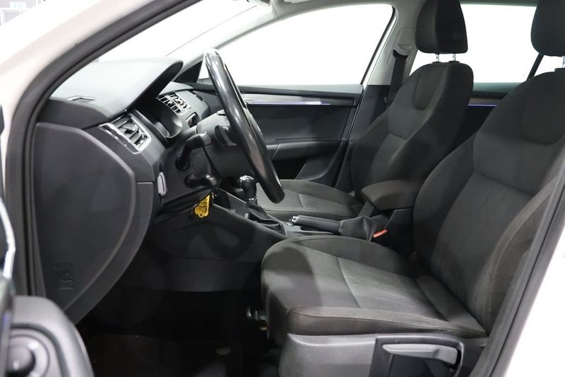 Skoda Octavia bild 8