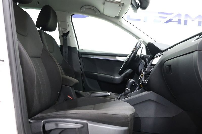 Skoda Octavia bild 9