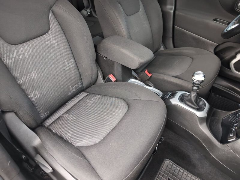 Jeep Renegade bild 3