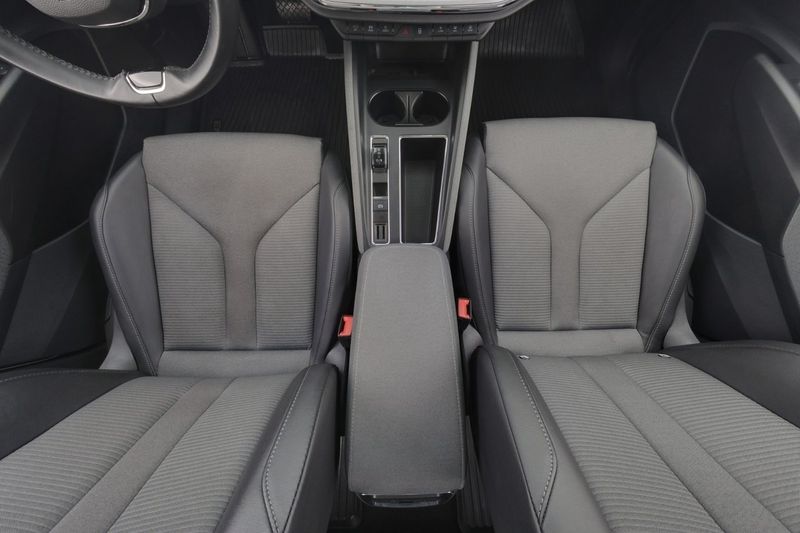 Skoda Enyaq bild 13