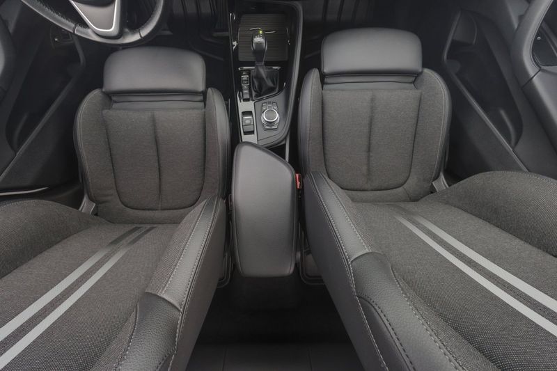 BMW X1 bild 8