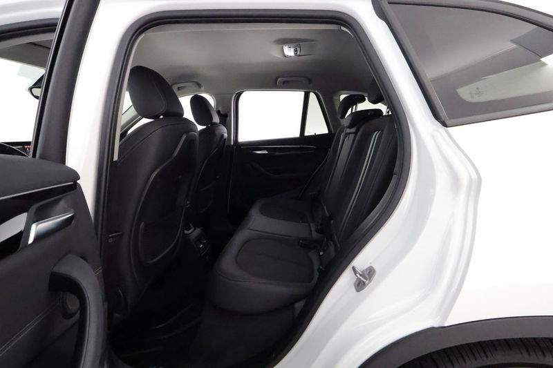 BMW X1 bild 6