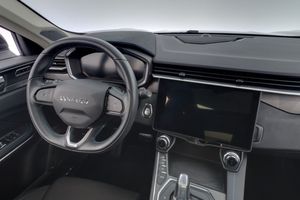 Lynk & Co 01 bild 15