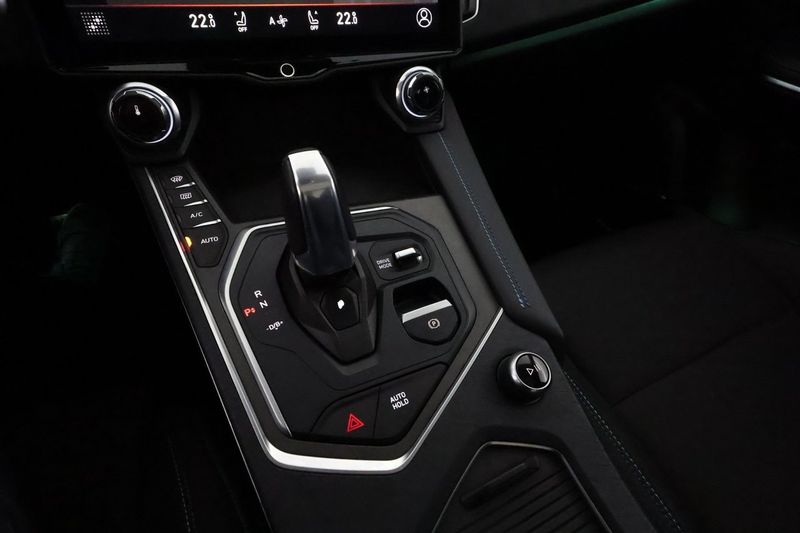 Lynk & Co 01 bild 24