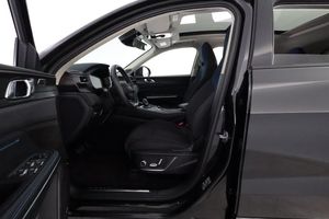 Lynk & Co 01 bild 10