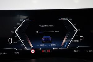 BMW i4 bild 16