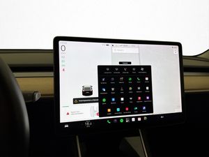 Tesla Model 3 bild 19