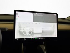 Tesla Model 3 bild 20