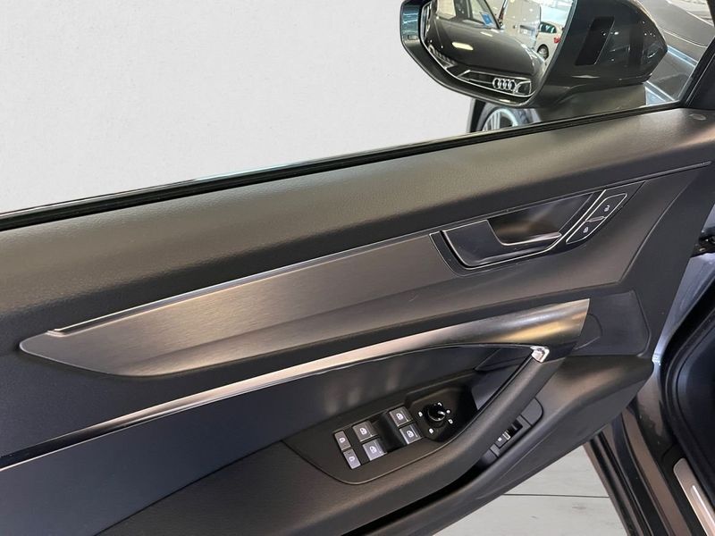 Audi A6 bild 8