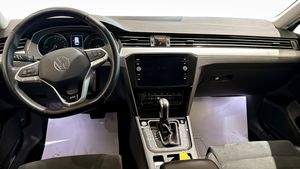 Volkswagen Passat bild 10