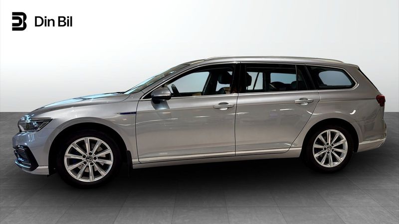 Volkswagen Passat bild 2