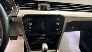 Volkswagen Passat bild 9