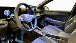 Volkswagen T-Roc bild 7
