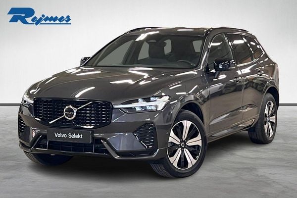 Volvo XC60 T6 Plus Dark Edition - 2025