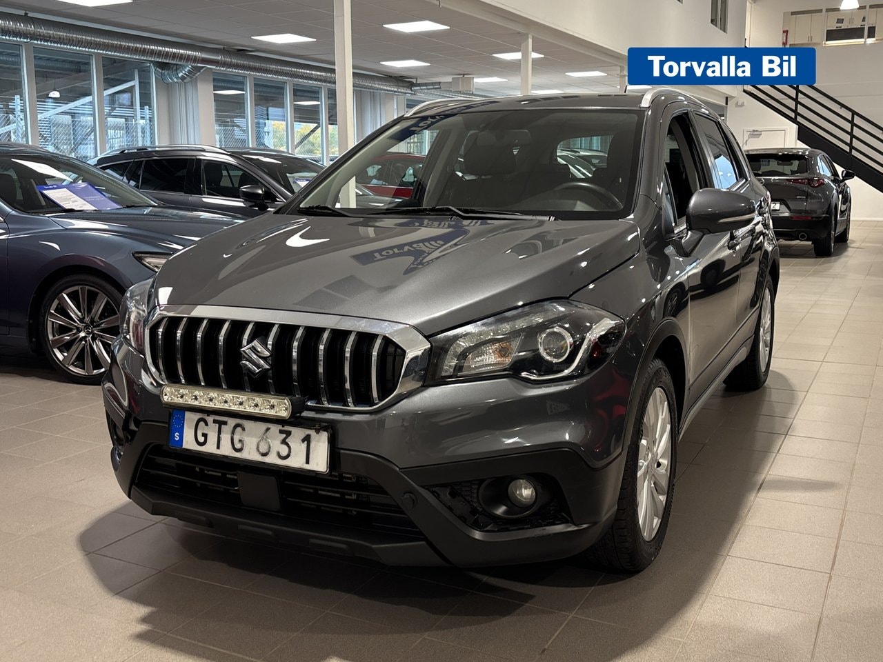 Suzuki S-CROSS