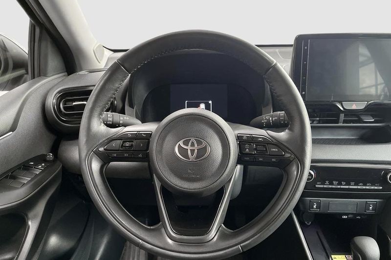 Toyota Yaris bild 10