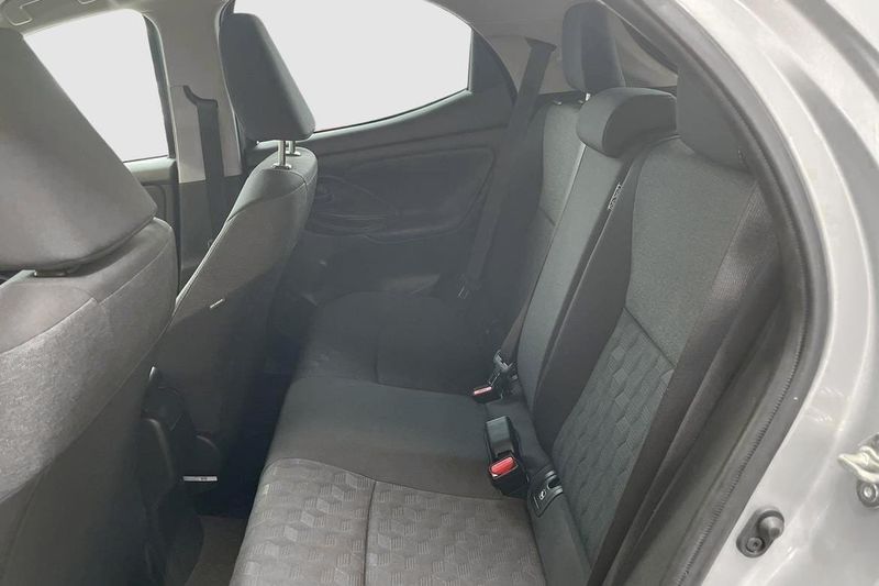 Toyota Yaris bild 8