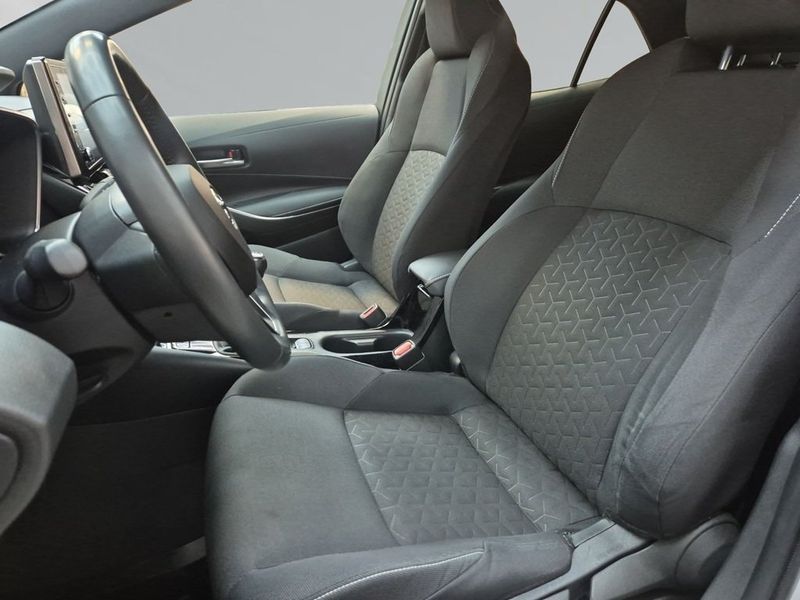 Toyota Corolla bild 8