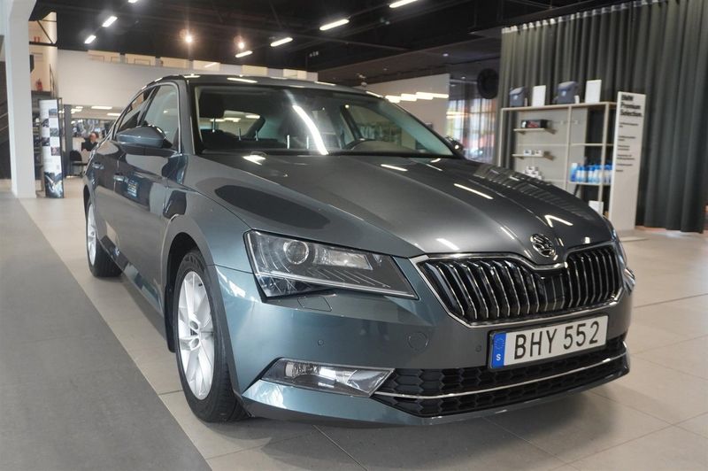 Skoda Superb bild 8