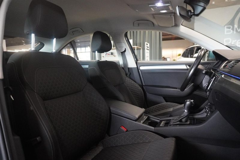 Skoda Superb bild 17