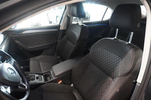 Skoda Superb bild 22