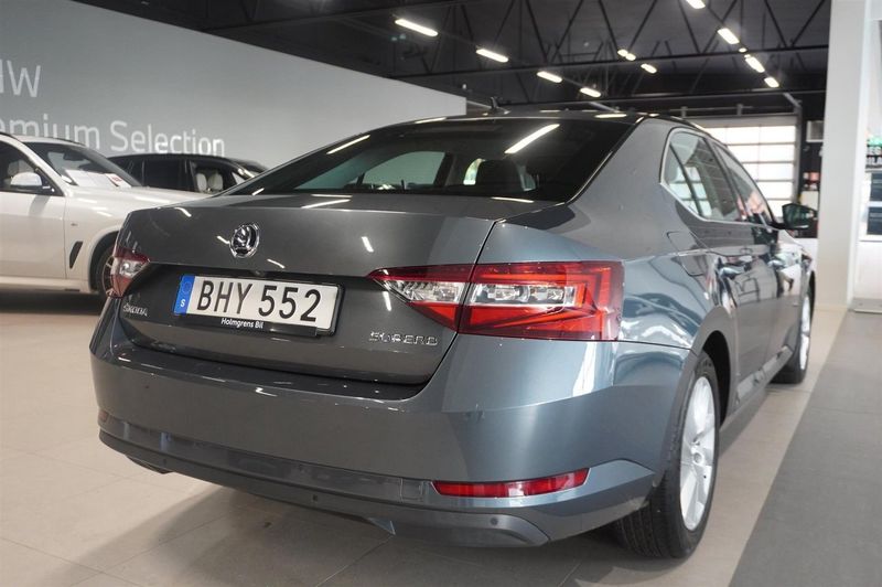 Skoda Superb bild 6