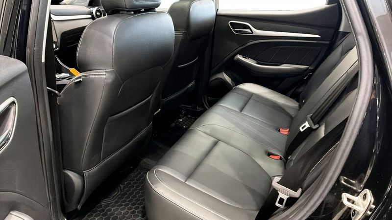 MG ZS EV bild 7