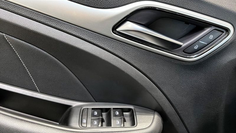 MG ZS EV bild 12