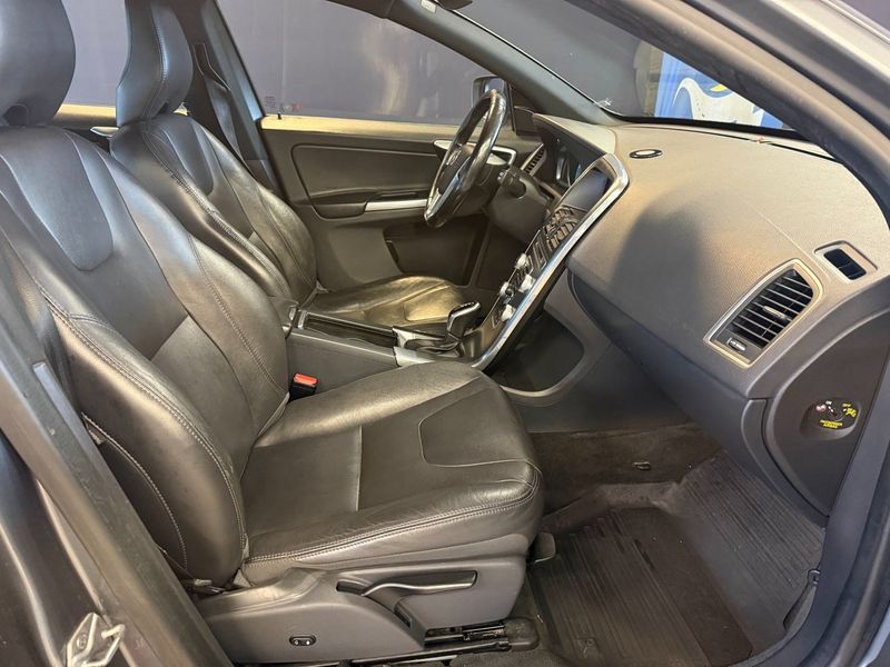 Volvo XC60 bild 8