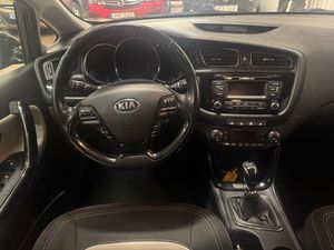 Ford B-Max bild 12