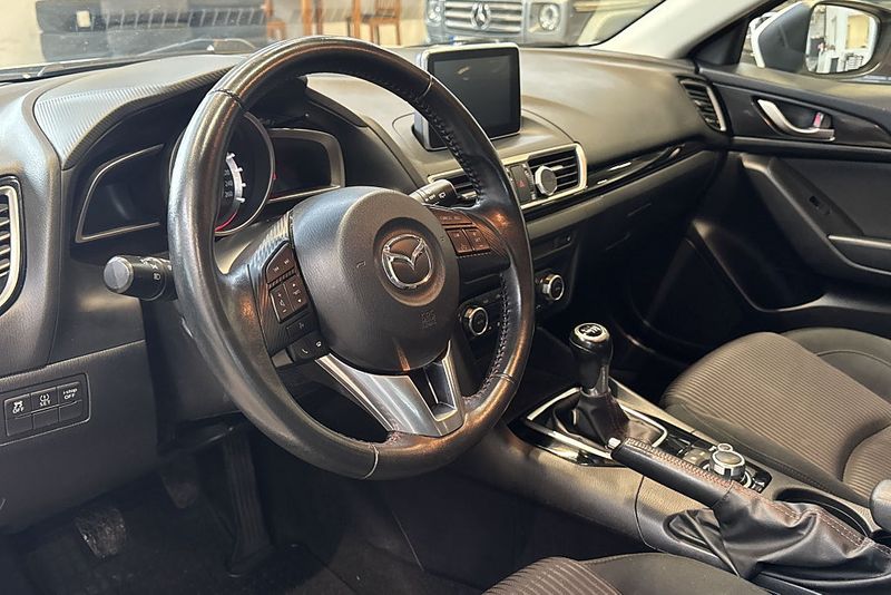 Mazda 3 bild 11