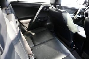 Toyota RAV4 bild 10