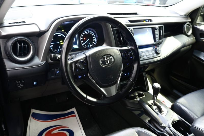 Toyota RAV4 bild 12