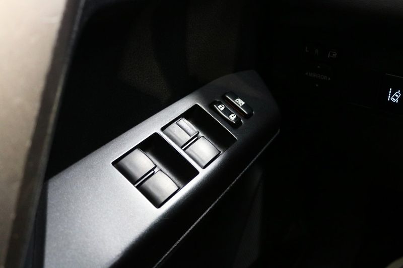 Toyota RAV4 bild 19