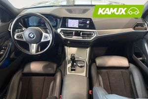 BMW 330 bild 11