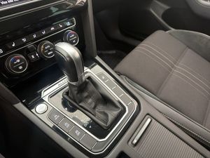 Volkswagen Passat bild 22