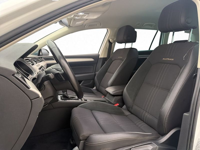 Volkswagen Passat bild 18